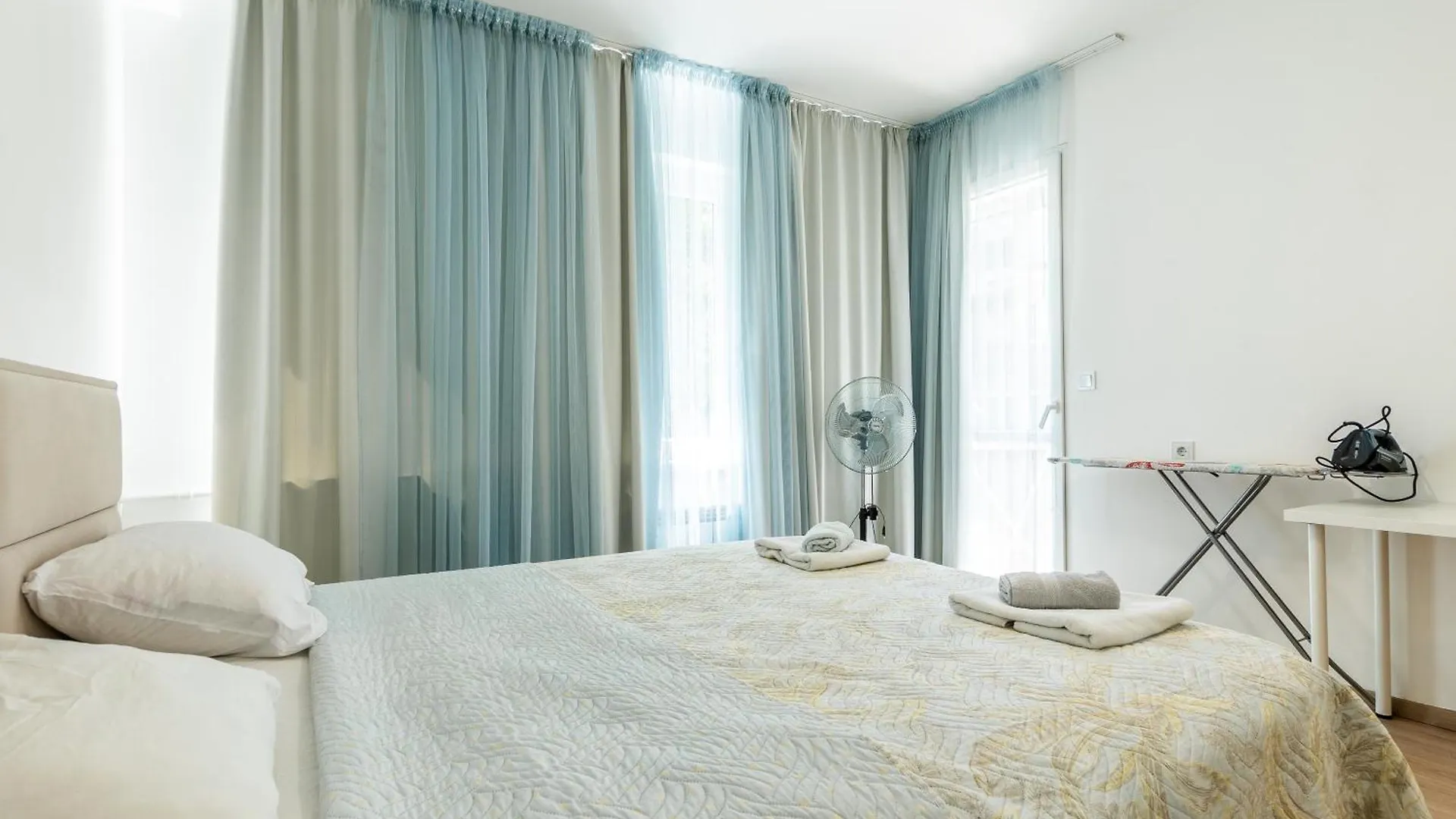 Finest 3Br Downtown Apartamento Sófia Bulgária