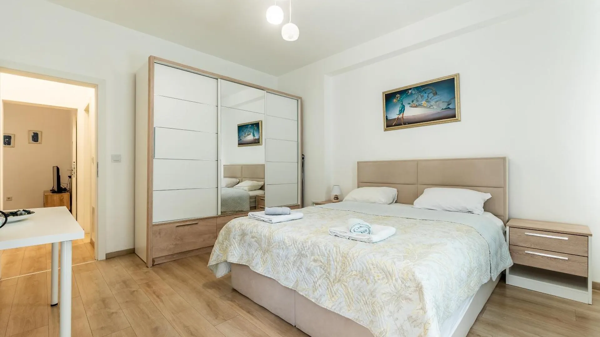 Apartmán Finest 3Br Downtown Sofie 0*,  Bulharsko